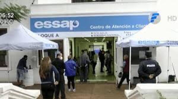 Clavo de la era Abdo: Essap sacará a 700 funcionarios sin tareas específicas
