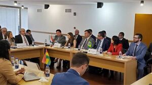 Fracasó la reunión técnica por la hidrovía - Informatepy.com