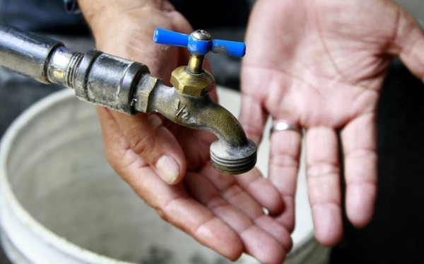 Paso Horqueta sufre falta de agua potable | Radio Regional 660 AM