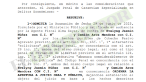 Policías afrontarán juicio por presuntamente exigir dinero a una aprehendida para dejarla en libertad 