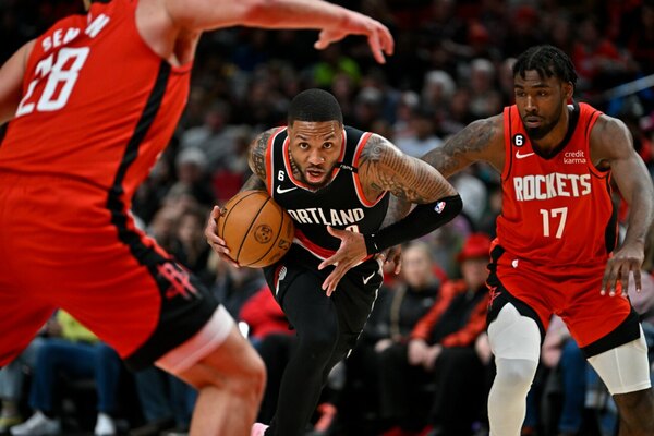 Versus / Damian Lillard fichará por los Bucks de Antetokounmpo