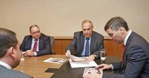 La Nación / Concesionaria donará 5 camiones para clínicas móviles al Estado paraguayo