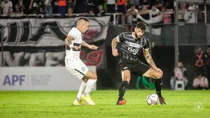 Clásico blanco y negro en Tuyucuá: Libertad recibe a Olimpia a las 19:30 - Unicanal
