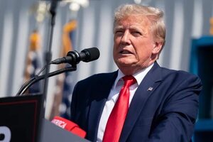 Trump afronta la caída de su negocio tras el dictamen de fraude previo al juicio del lunes - Mundo - ABC Color
