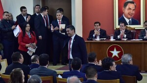Santiago Peña rechaza discursos de odio que busquen separar a los colorados