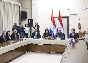MOPC y Economía ponen en duda deuda de US$ 400 millones a vialeras y piden que Contraloría audite - Economía - ABC Color