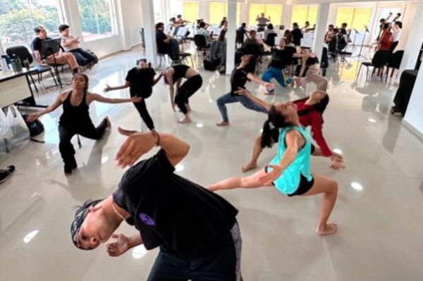 Diario HOY | “Hilarbahilar”: OSIC y Bellas Artes presentan espectáculo en el Club Mbiguá
