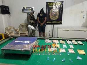 Cae supuesto microtráficante durante allanamiento en Bella Vista - Radio Imperio 106.7 FM