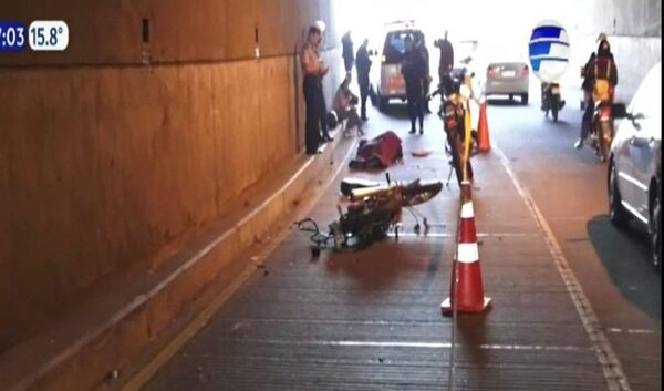Policía muere en accidente de tránsito en el túnel Ñu Guazú | Telefuturo