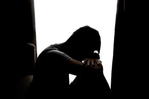 Auge de suicidios en Paraguay: Reconocer las señales y saber dónde buscar ayuda