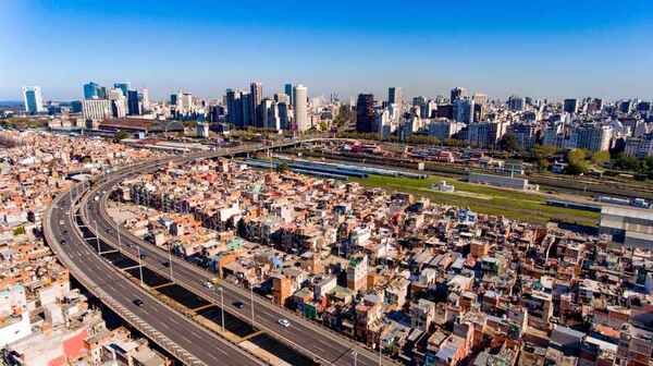 Argentina tiene casi 12 millones de personas bajo el umbral de pobreza