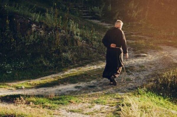 La ecología nace de la contemplación de Dios y su creación - Portal Digital Cáritas Universidad Católica