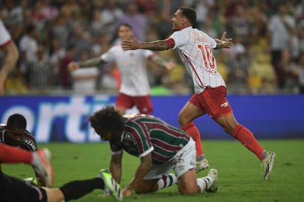 Empate en el Maracaná en la primera semifinal de Copa Libertadores | OnLivePy