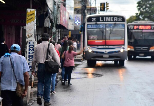 El pésimo servicio del transporte público goza de buena salud - Portal Digital Cáritas Universidad Católica