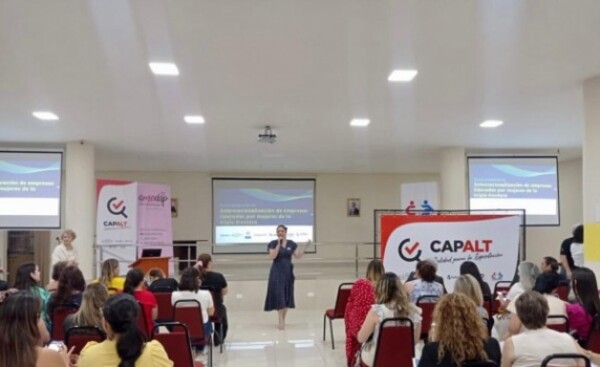 Cursos sobre internacionalización para mujeres emprendedoras de CDE