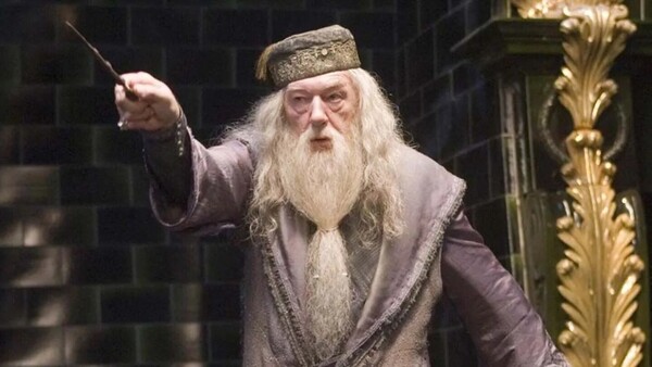 ¡Triste! Falleció el actor que dio vida al "profesor Dumbledore" en Harry Potter