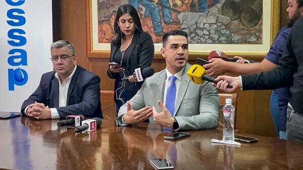 ESSAP: Desvinculan a 600 funcionarios para ahorrar más de 1.500 millones de guaraníes - Nacionales - ABC Color