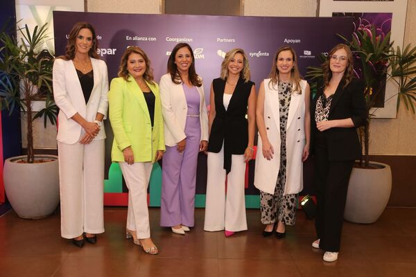 Mujeres en liderazgo, el camino hacia una sociedad más equitativa