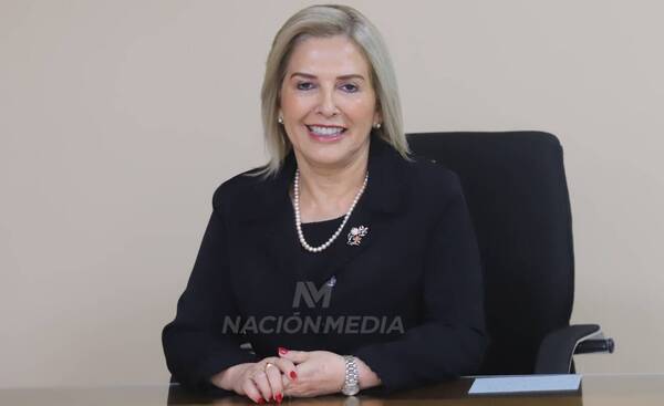 Hermelinda le dejó como feroz mentirosa a la senadora Celeste Amarilla: “es una calumnia”