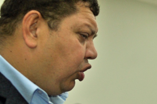 Corrupción: Gobernador creo "Consejo de Salud Mau" para girar cheques