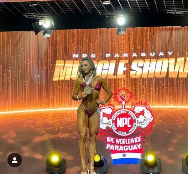Pedrojuanina triunfó en concurso nacional de físicoculturismo