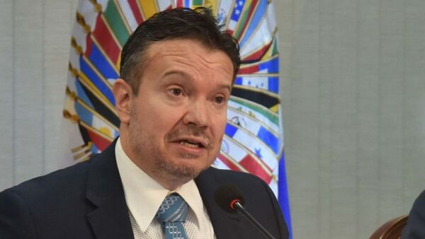 Carlos Arregui plantea medida cautelar para volver al BNF tras ser removido por Peña