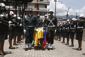 Medellín despide a Botero con misa y aplausos en el cierre de los homenajes al artista - Mundo - ABC Color