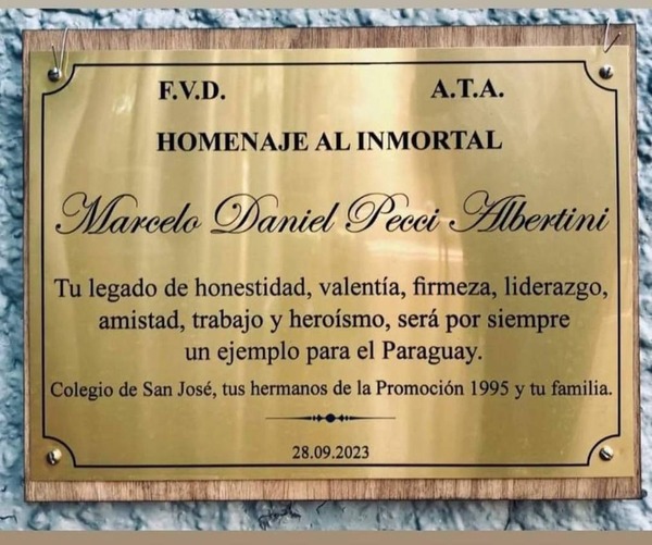 Homenajean al extinto fiscal Marcelo Pecci - ADN Digital