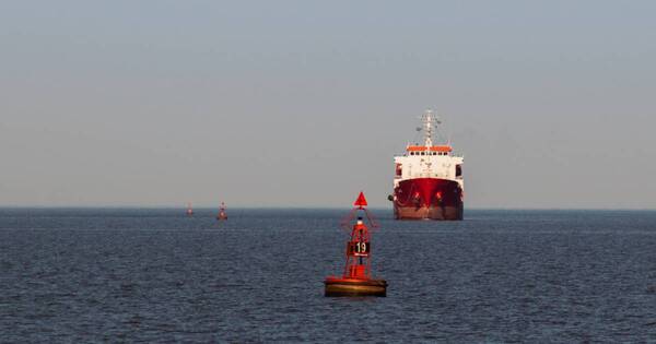 La Nación / Inversionistas uruguayos ven con preocupación el conflicto en la hidrovía