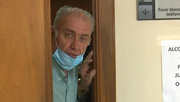 Nuevo escándalo que involucra a RGD: funcionaria "infiel" hizo desaparecer una causa suya - Megacadena