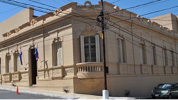 Ejecutivo designa a nuevos funcionarios en oficinas consulares en el exterior