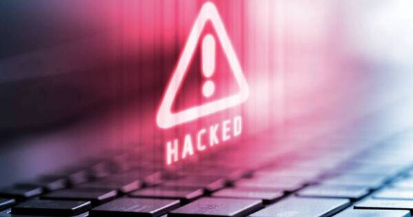 La Nación / Hackers robaron unos 60.000 mails
