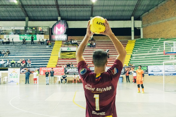 Bolívar consigue primer triunfo ante equipo mexicano en la Intercontinental de salón - La Tribuna
