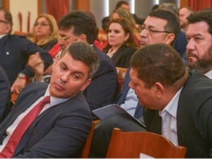 ´Santi está mejor, pero Juancho está peor´