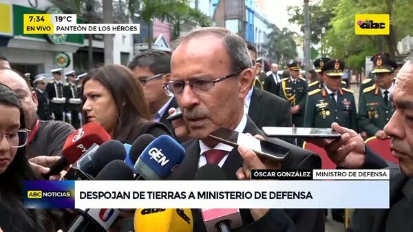 Video: Despojan tierras del Ministerio de Defensa - ABC Noticias - ABC Color