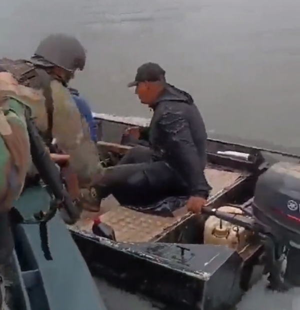 Militar detenido en rio Paraná estaba haciendo un trabajo de Inteligencia en orillas paraguayas, sostiene ministro de Defensa