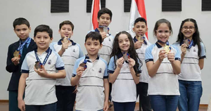 Estudiantes ovetenses ganan medallas en Olimpiada Infantil de Matemática - Noticiero Paraguay