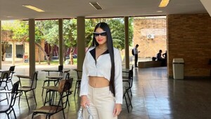 Laurys Dyva presumió el look que llevó para rendir en la facu