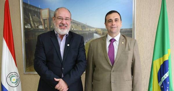 La Nación / Director de la Itaipú elabora planes de trabajo a ser desplegados en Brasil