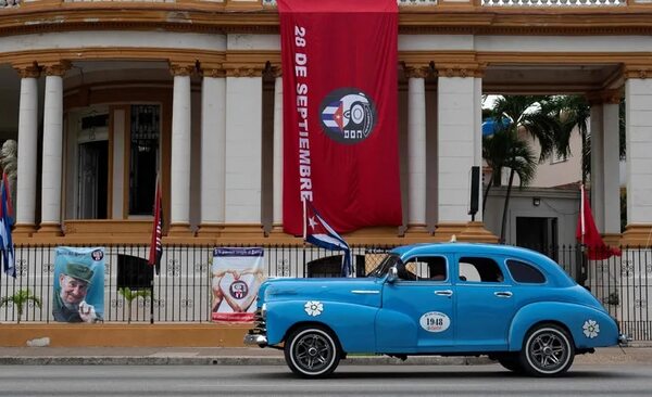 Cuba prohíbe salir del país por “deudas significativas” a unos 600 contribuyentes - Mundo - ABC Color