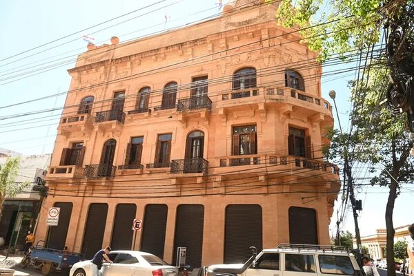 Hay 200 funcionarios interesados en desvincularse del Ministerio de Economía - Economía - ABC Color