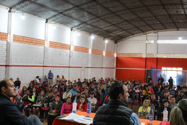 BRINDAN JORNADA DE REUNIÓN INFORMATIVA SOBRE EL FONDO NACIONAL DE VIVIENDA SOCIAL EN MAYOR OTAÑO