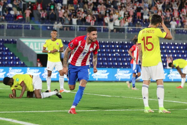Versus / "Tonny" Sanabria vuelve a la Albirroja casi dos años después