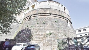 Banco Vaticano pide a imputados devolver 206 millones de euros