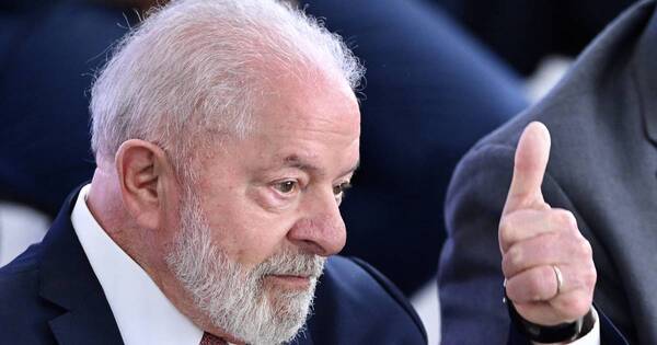 La Nación / Peña saluda a Lula da Silva tras exitosa cirugía