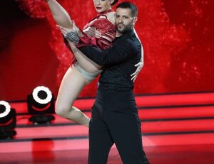 (VIDEO) ¡Lali González se animó al tango y fue ovacionada en programa de Tinelli!
