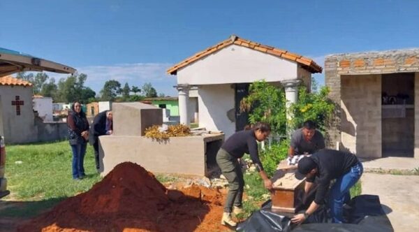 Cadáver de una mujer desveló su muerte: no se suicidó, la mataron de una forma criminal casi perfecta