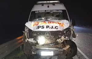 Diario HOY | Humo de incendio causó triple choque: ambulancia llevaba un bebé