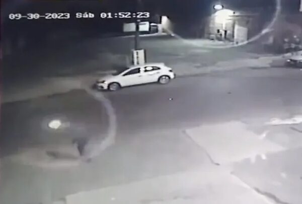 Video: asaltantes hirieron a dos guardias de un supermercado - Policiales - ABC Color