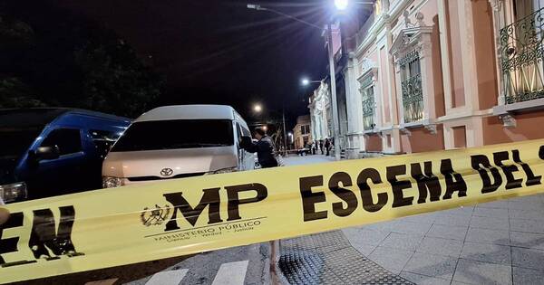 La Nación / Guatemala: Fiscalía allanó tribunal electoral y secuestró documentos de comicios